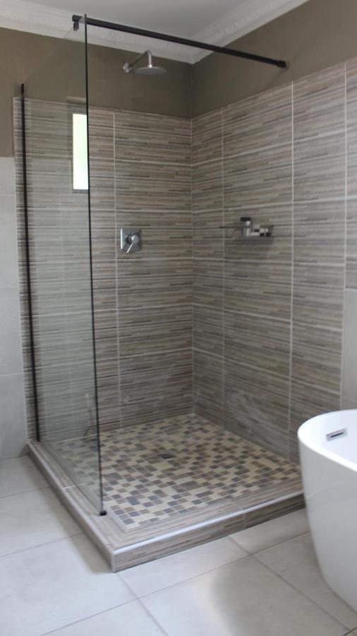 Rivermews Hotel And Spa Maun Extérieur photo